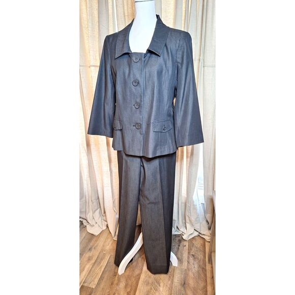 Larry Levine Ladies Gray Suit Jacket & Pant Size 12 - Picture 4 of 15